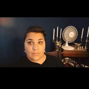 Meet your Posher, Jacki